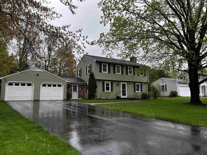 Property Photo: 28 Greenbriar Road NH 03431-2844