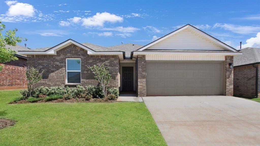 Property Photo:  1225 E Stetson Lane  OK 73064 