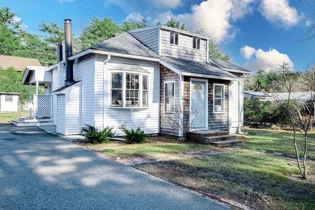 Property Photo: 5 Hermitage Rd MA 02738