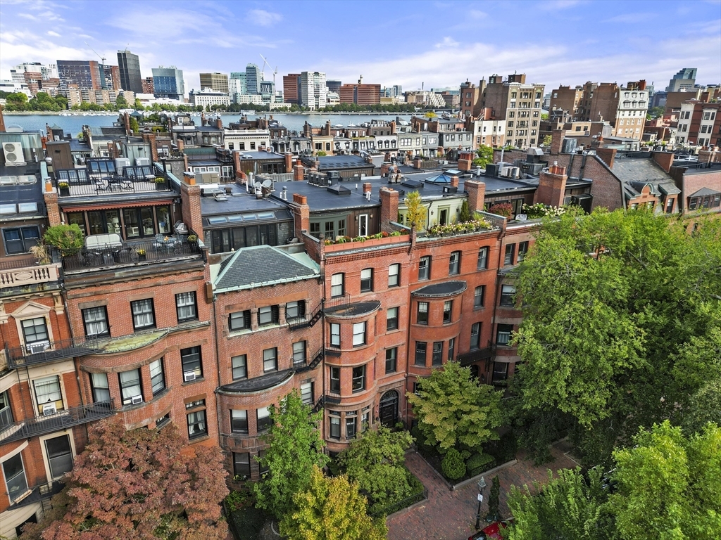 255 Marlborough St 3  Boston MA 02116 photo