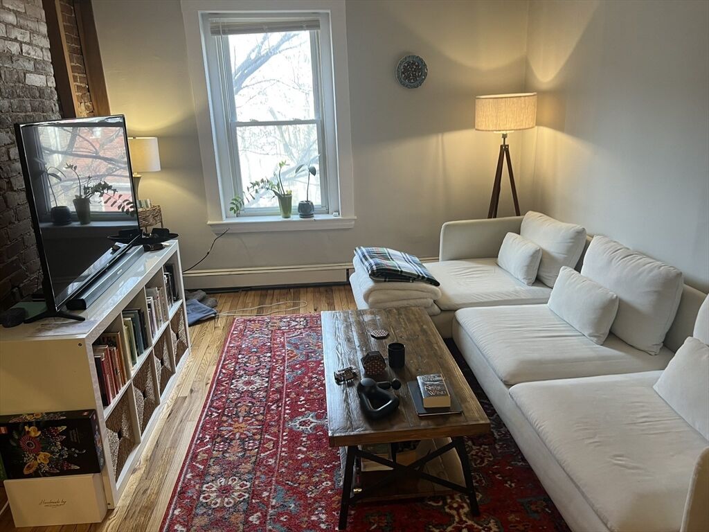 Property Photo: 76 Fairmont 2 MA 02139