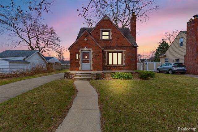 Property Photo: 1251 Albany Street MI 48220