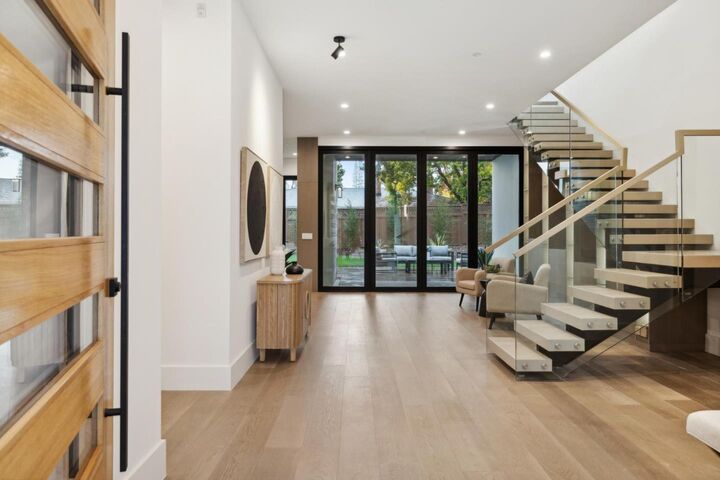 Property Photo: 399 Camino Al Lago CA 94027