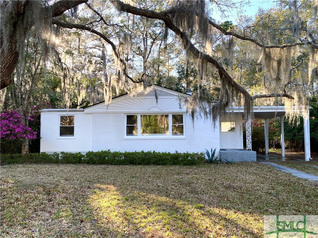 Property Photo: 22 Colonel Estill Avenue GA 31406