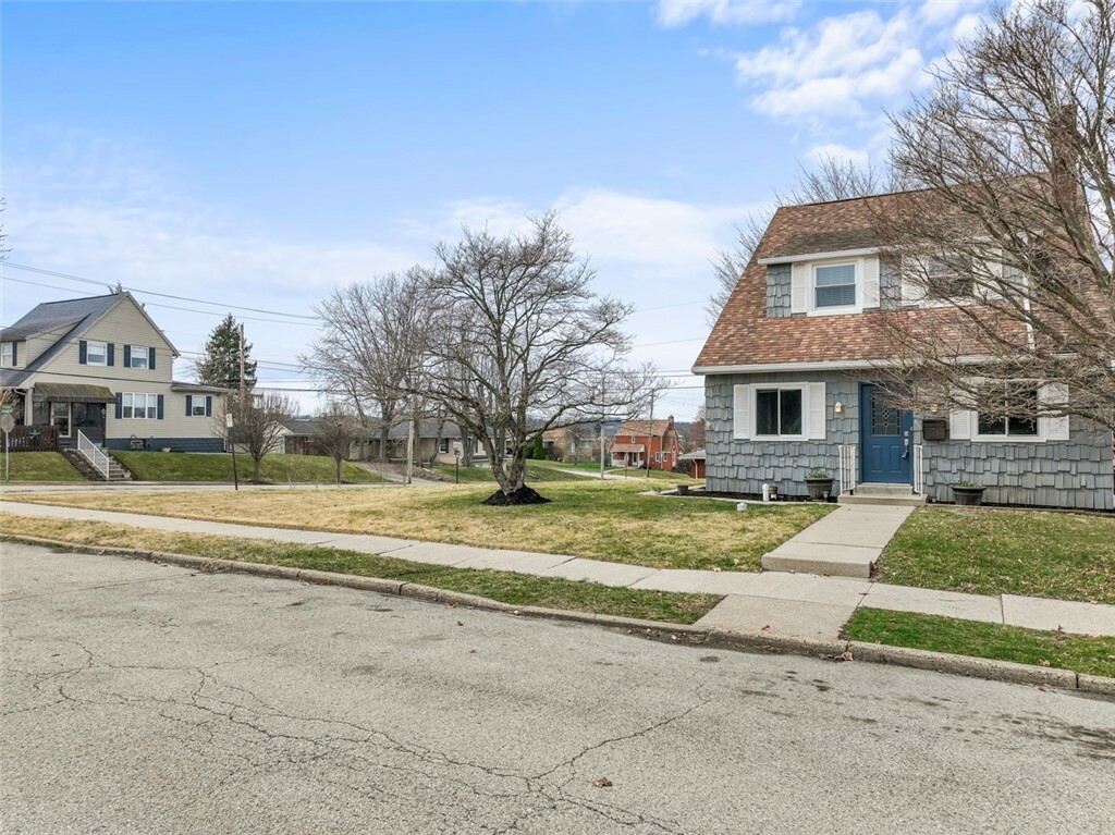 Property Photo: 617 Jefferson Ave PA 15644
