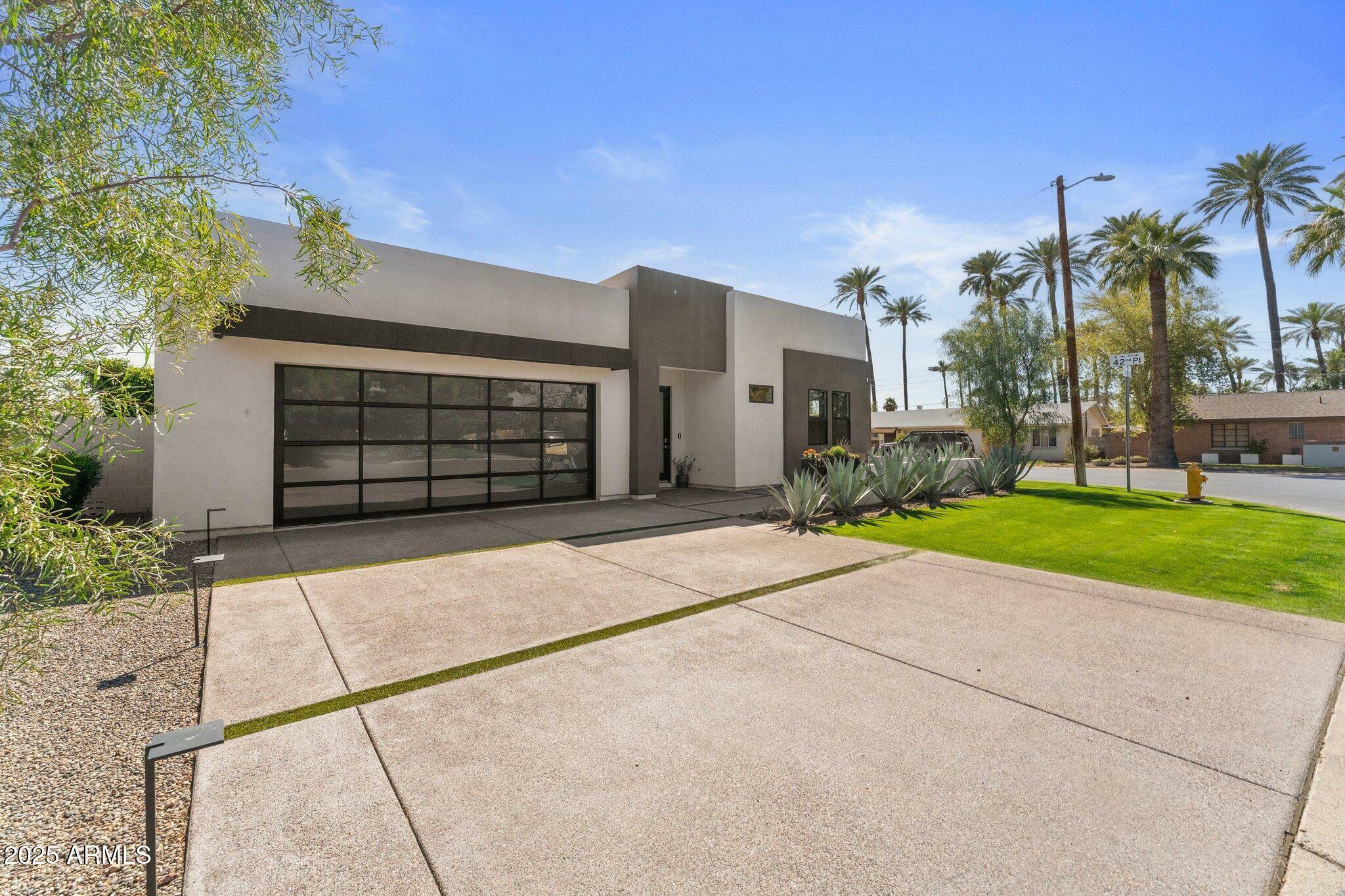 Property Photo: 4235 E Turney Avenue AZ 85018