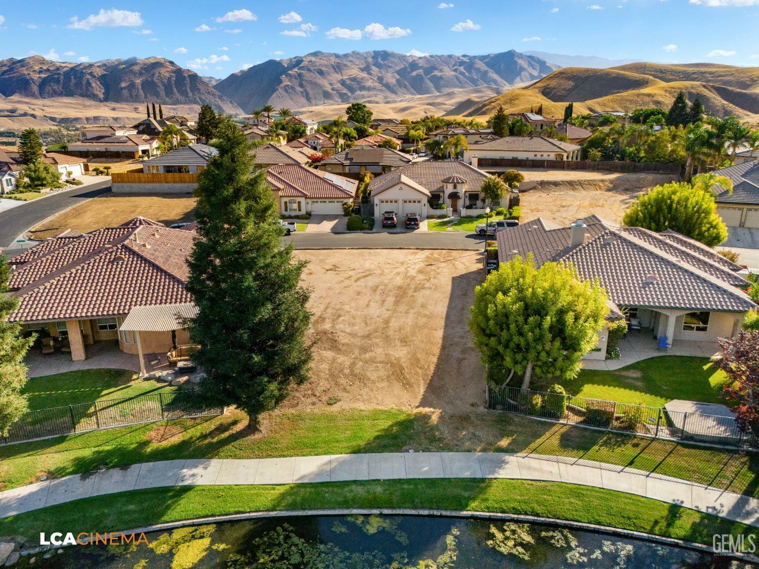 Property Photo: 6414 Bellorita Drive CA 93306