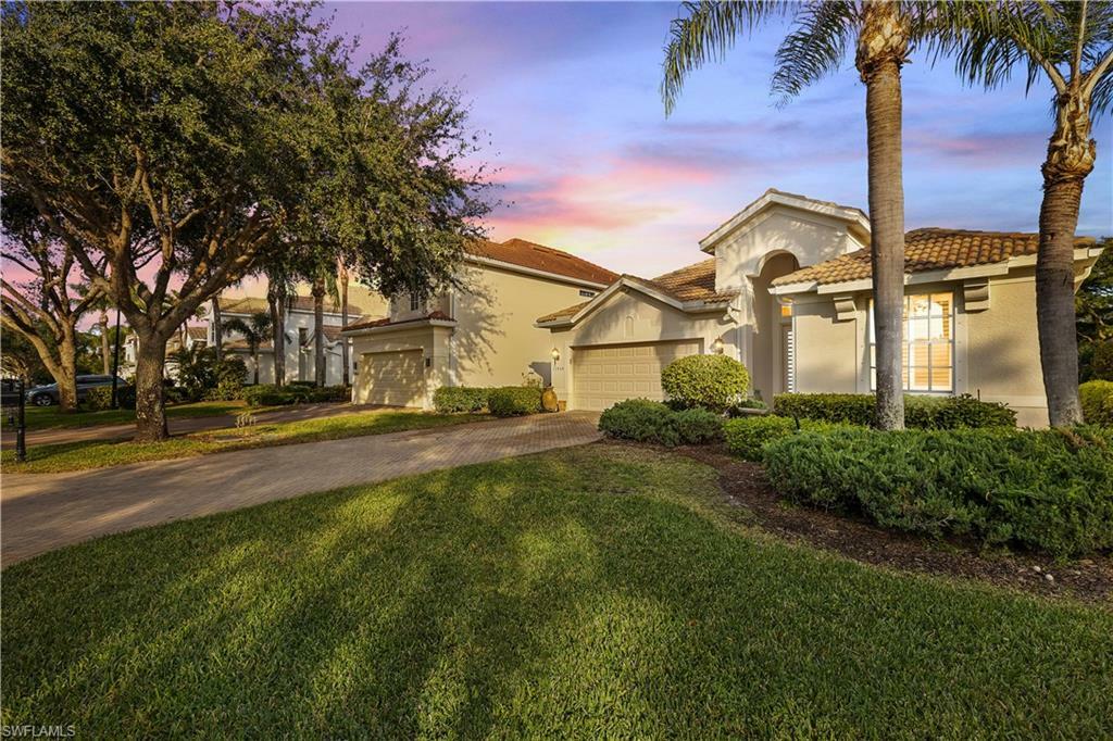 Property Photo: 12868 Brynwood Way FL 34105