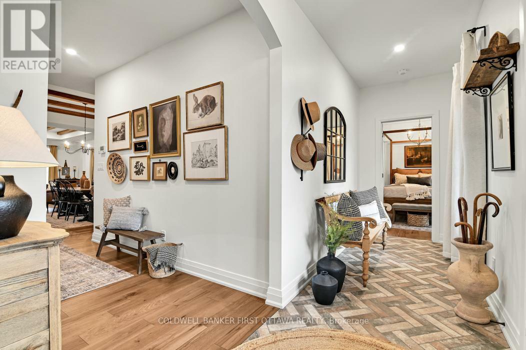 Property Photo: 1684 Trizisky Street ON K0E 1S0