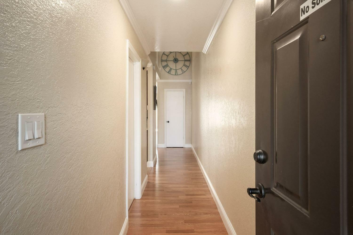 Property Photo:  7166 N Fruit Avenue 107  CA 93711 
