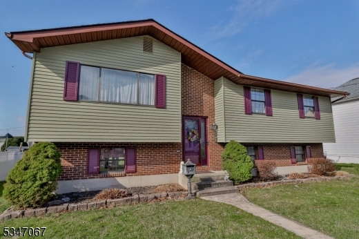 Property Photo: 754 Columbus Ave NJ 08865