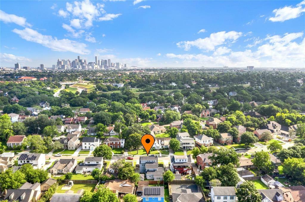 Property Photo: 3352 Ozark Street TX 77021