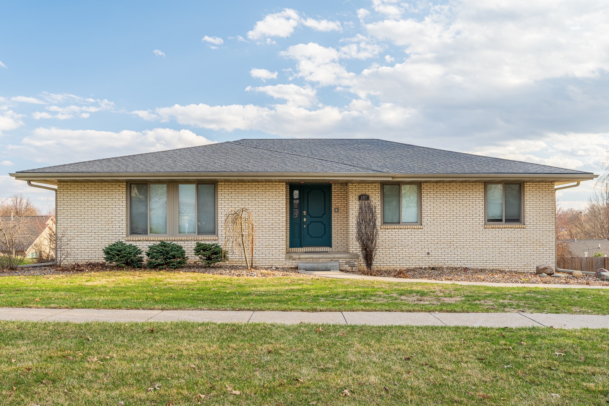 907 Scott Felton Road  Indianola IA 50125 photo