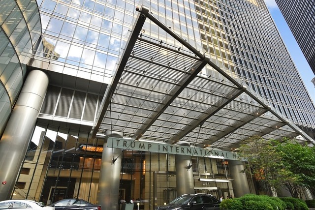 Property Photo: 401 N Wabash Avenue 39K IL 60611