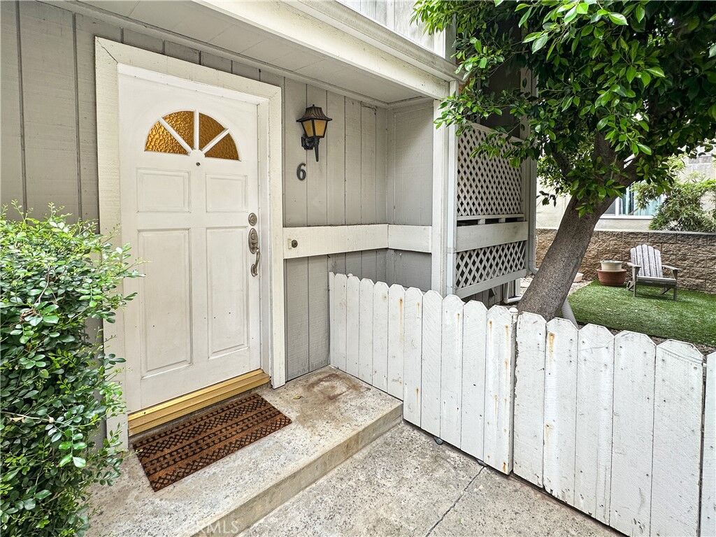 Property Photo: 965 E Del Mar Boulevard 6 CA 91106