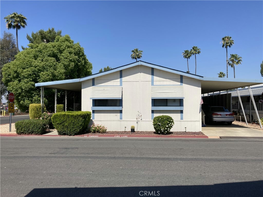 Property Photo: 5001 W Florida Avenue 759 CA 92545