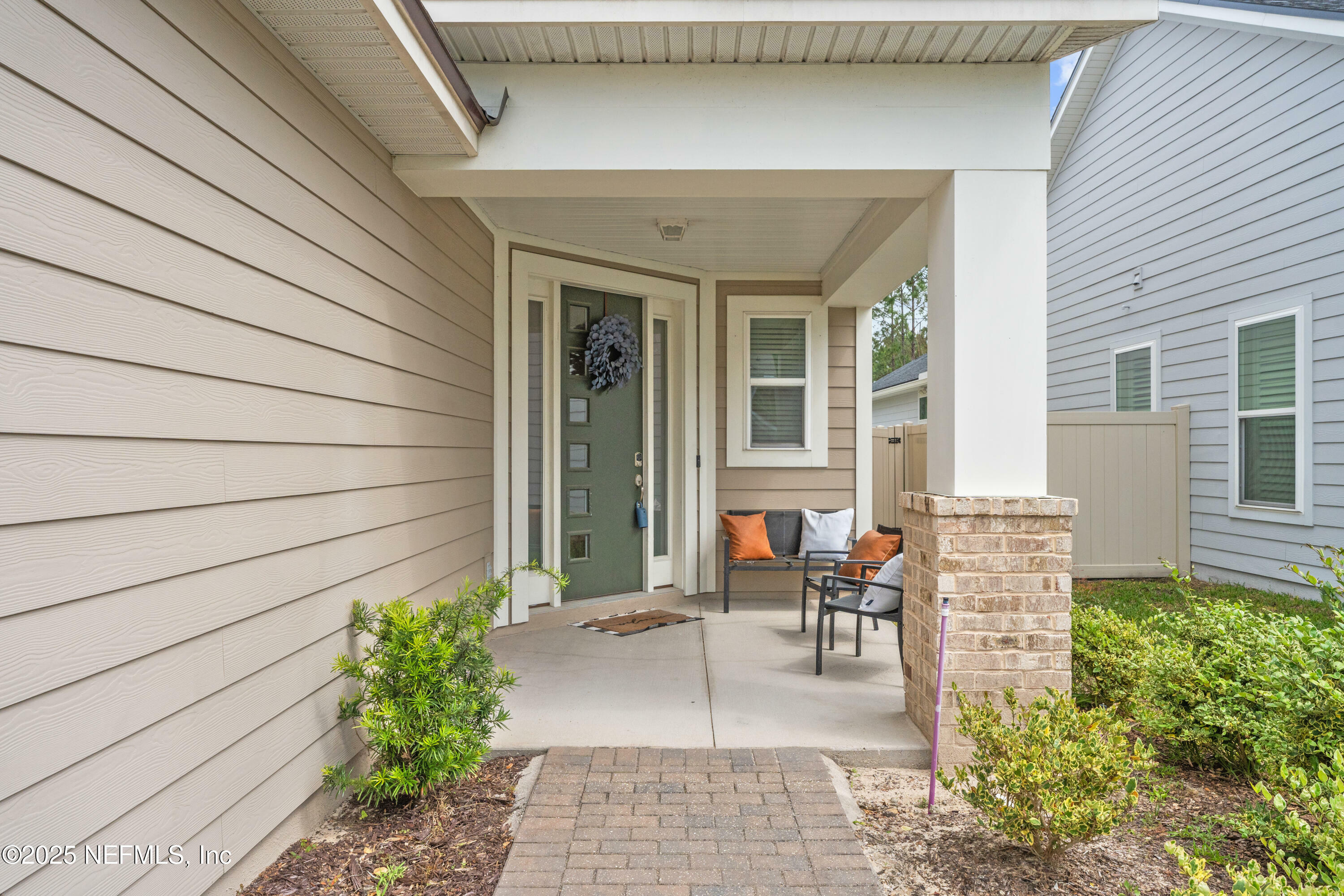 Property Photo: 9887 Invention Lane FL 32256