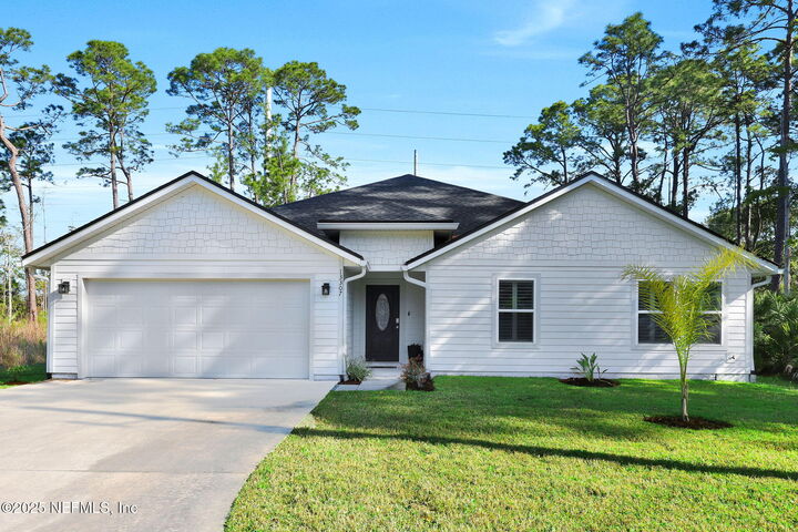 Property Photo: 13307 Gerona Drive N FL 32246