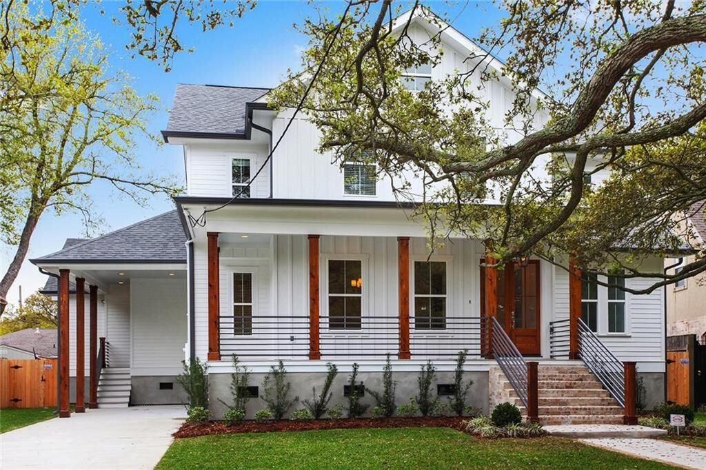 Property Photo: 5411 Bancroft Drive LA 70122