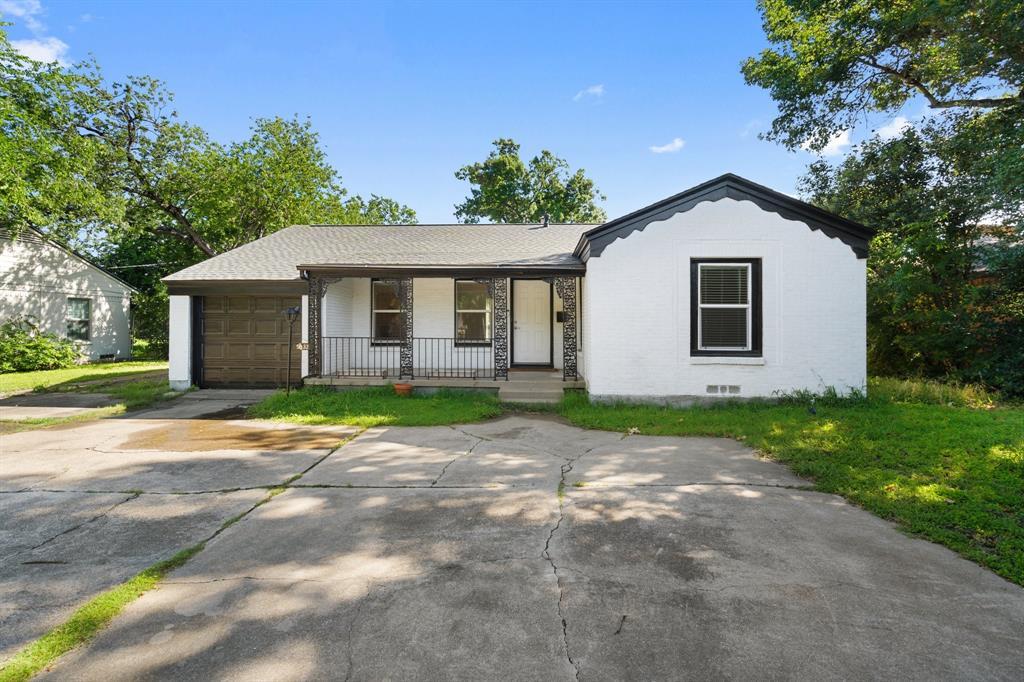 Property Photo:  5032 Cedar Springs Road  TX 75235 