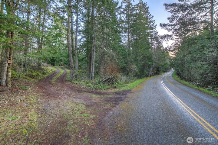 Property Photo:  1536  Neck Point Road  WA 98286 