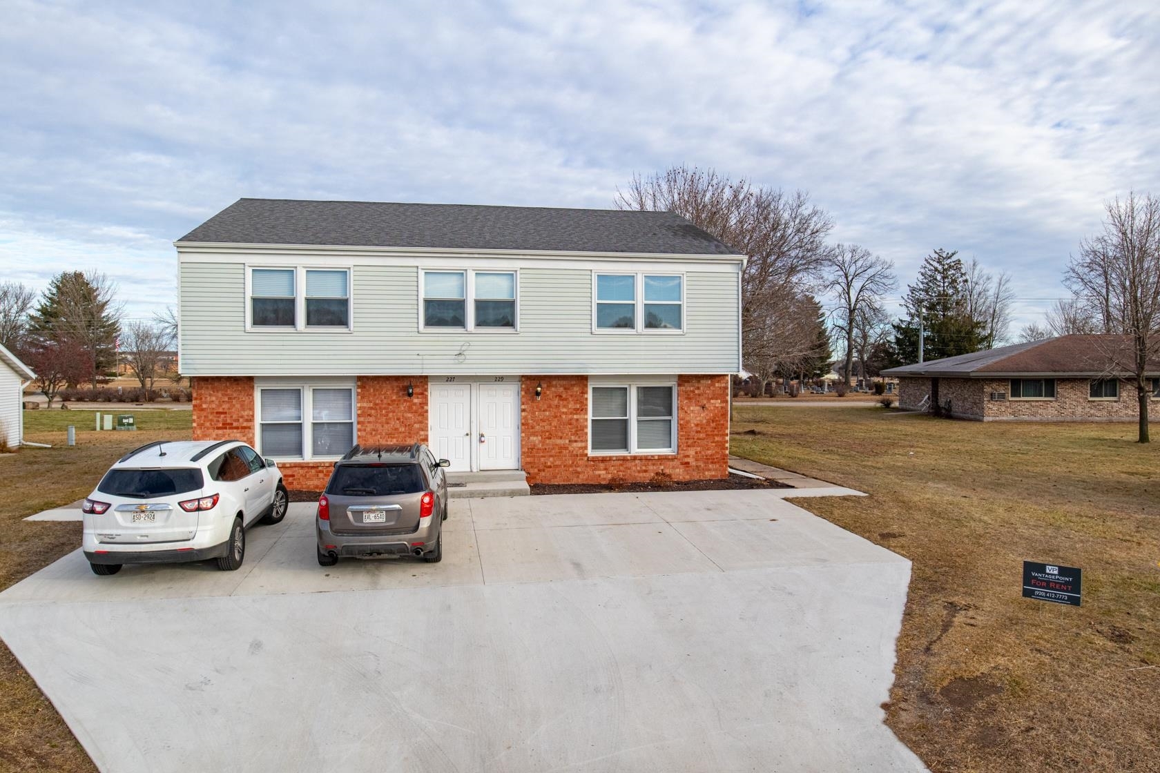 227 E Indianwood Drive  Oconto Falls WI 54154 photo