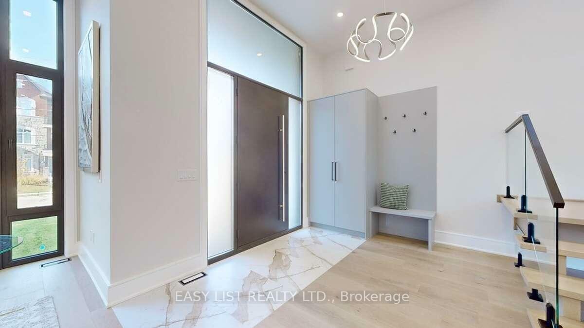 Property Photo: 5 Parker Avenue ON L4E 2W4