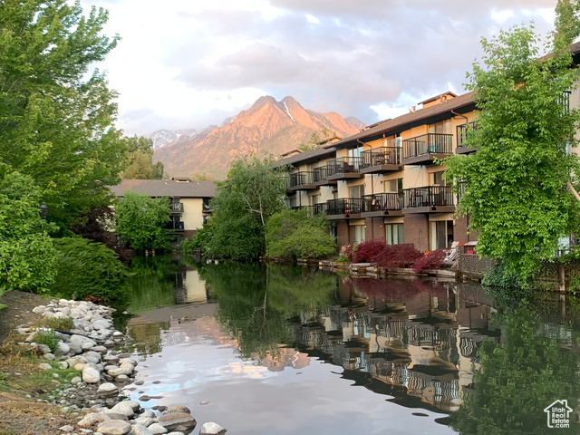 Property Photo: 4759 S Pintail Ct UT 84117