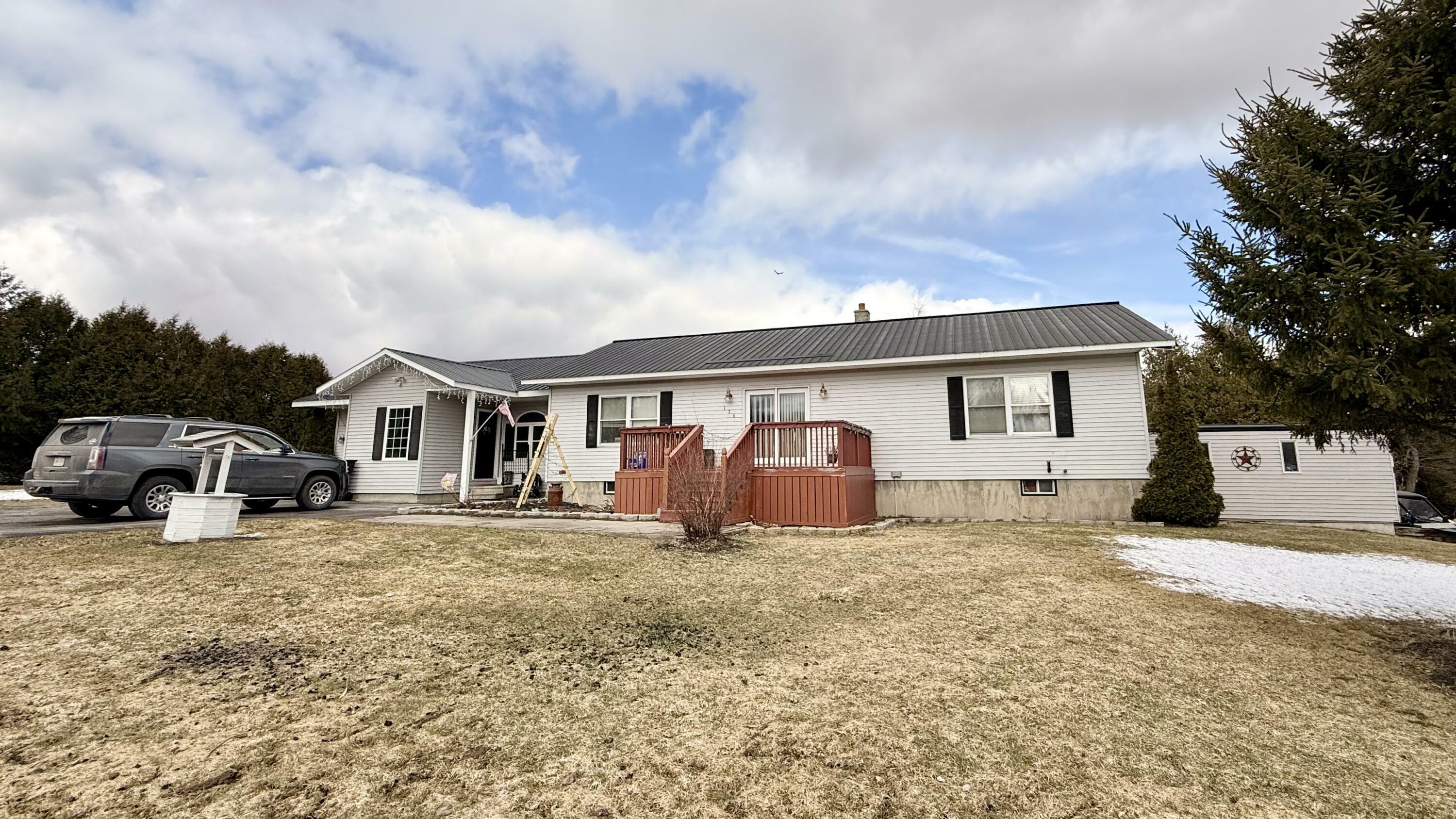 Property Photo: 174 West Hill Road NY 12934