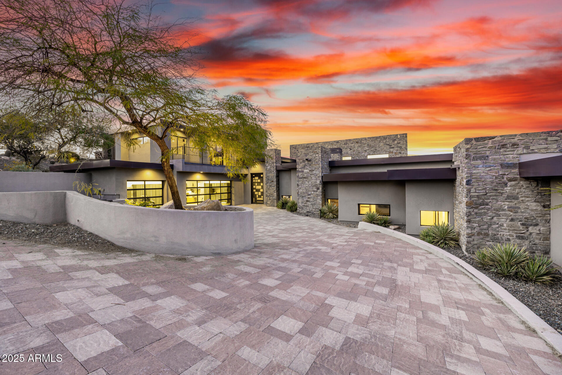 Property Photo: 9127 N Fireridge Trail AZ 85268