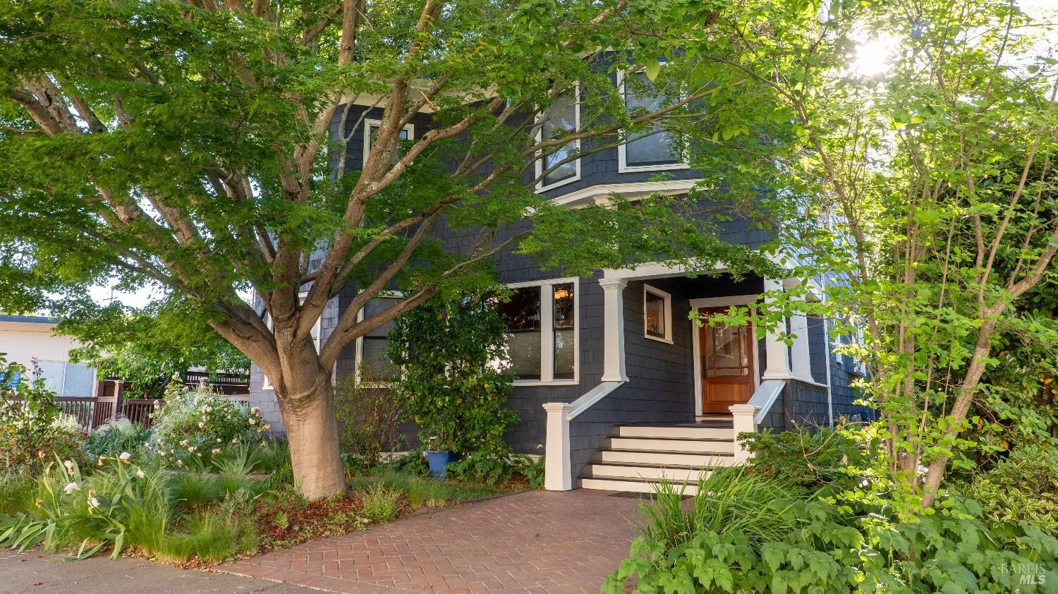 Property Photo: 1133 Seminary Street CA 94559