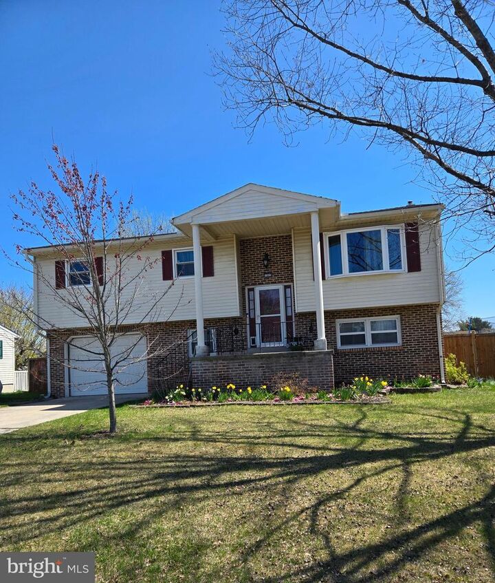 1885 Rachel Drive  Carlisle PA 17013 photo