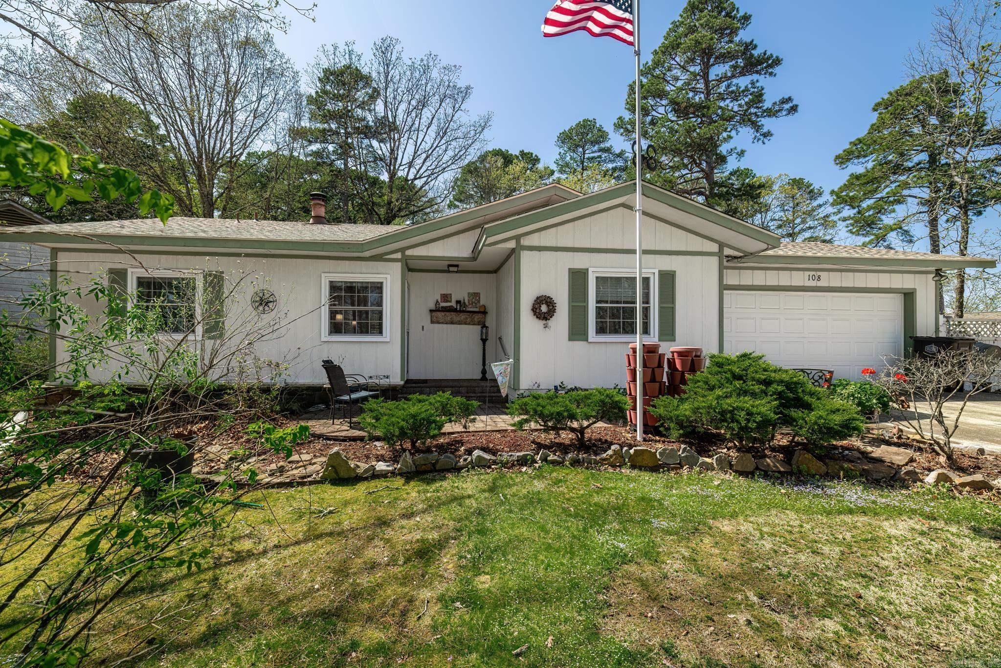 Property Photo: 108 Murcia Way AR 71909
