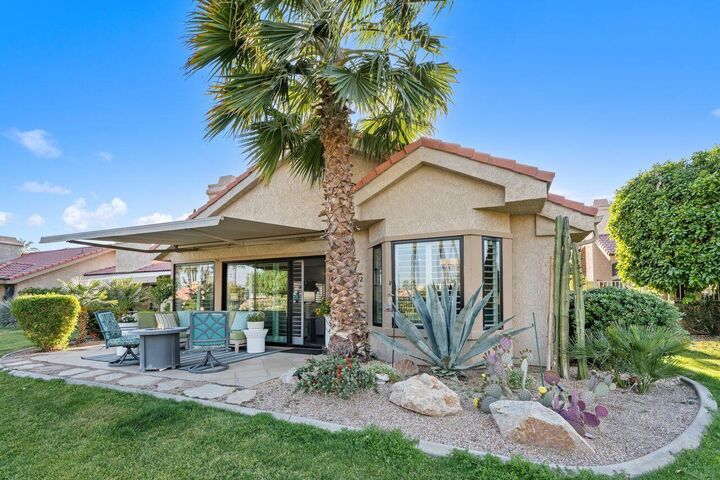 Property Photo: 12 Galicia Court CA 92260