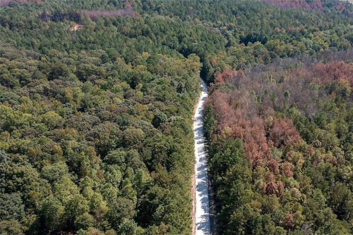 Property Photo:  223 Riversong Road  GA 30117 