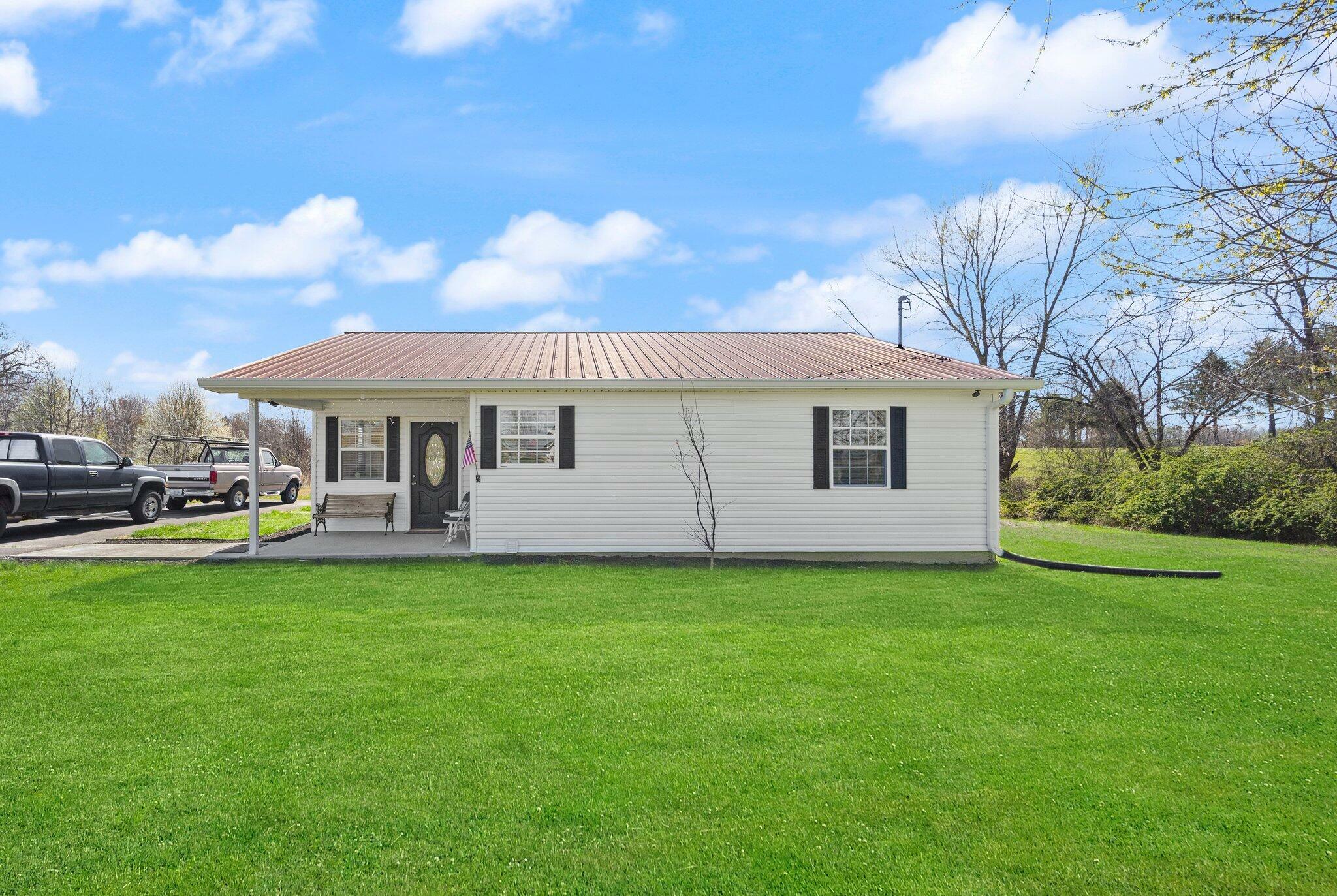 Property Photo: 58 McClendon Lane KY 42642