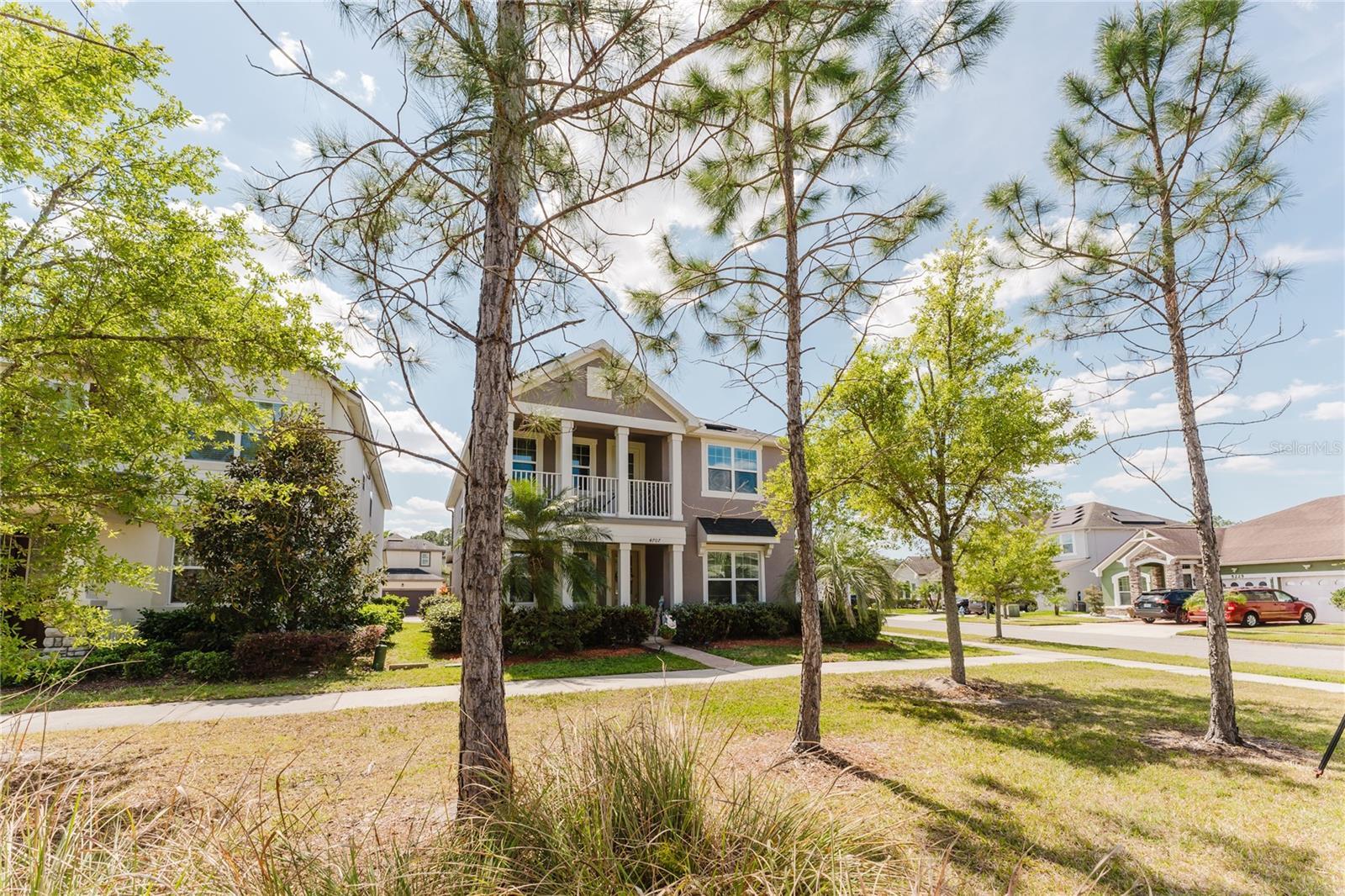 Property Photo: 4707 Northlawn Way FL 32811