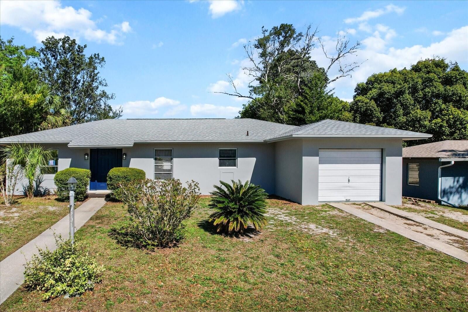 Property Photo:  9201 N Lennox Terrace  FL 34434 