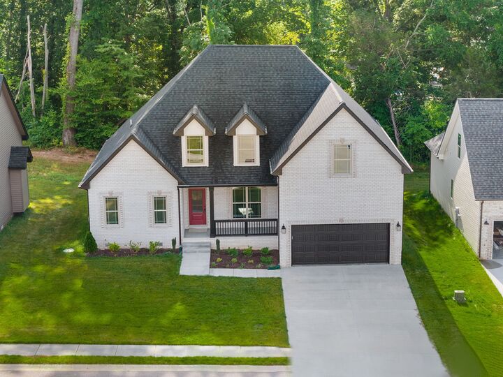 Property Photo:  586 Alicia Drive  TN 37043 