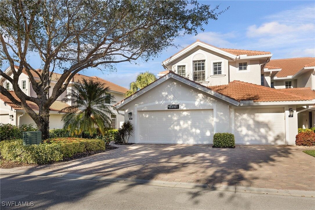 Property Photo:  23151 Rosedale Drive 101  FL 34135 