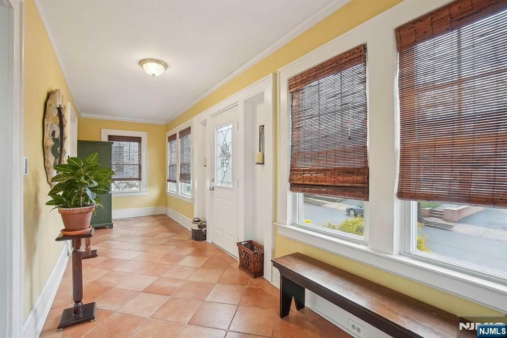 Property Photo:  40 Willow Street  NJ 07028 