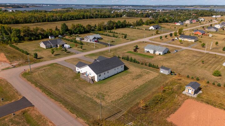 Photo de la propriété: 107-111 Ryann Drive PE C1B 3G2
