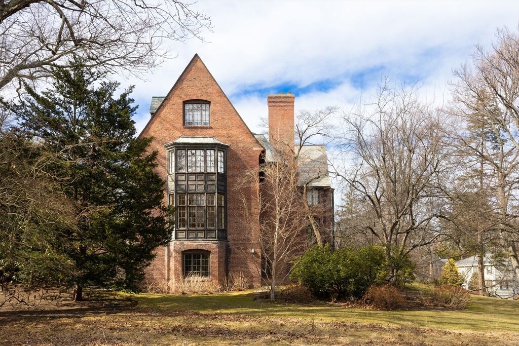 Property Photo: 8 Holly Road MA 02468