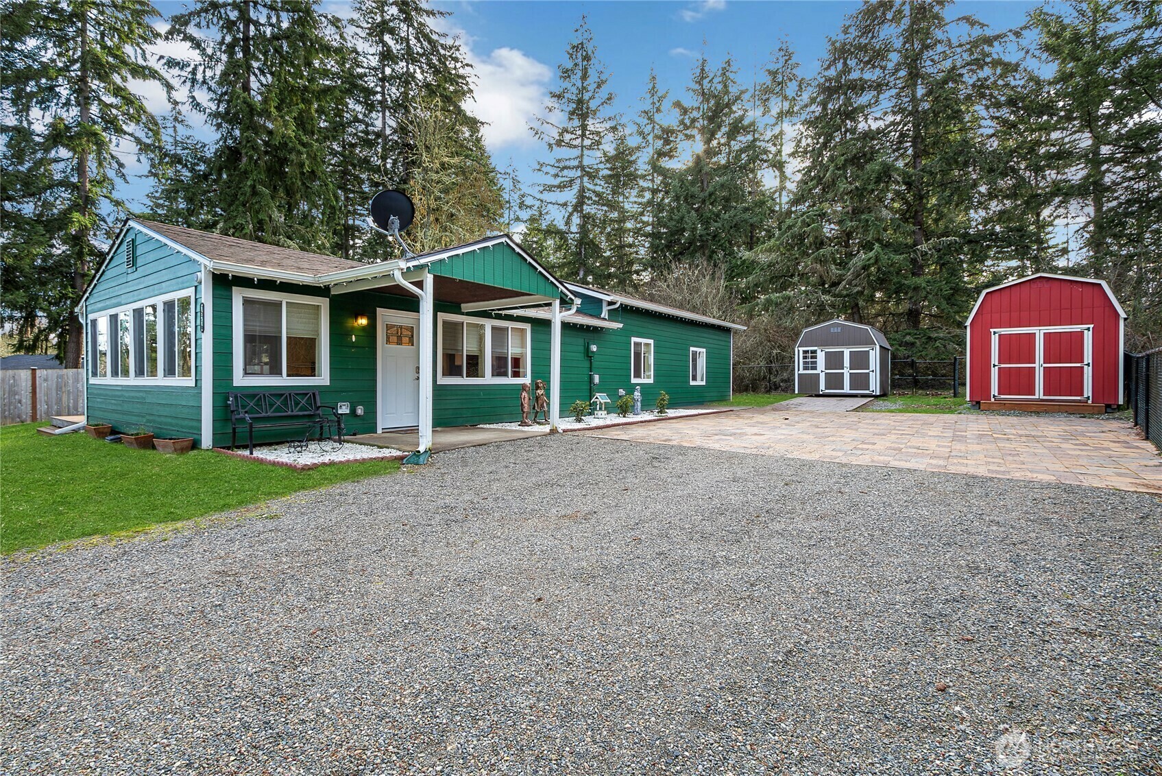 Property Photo: 15710 118th Lane SE WA 98597