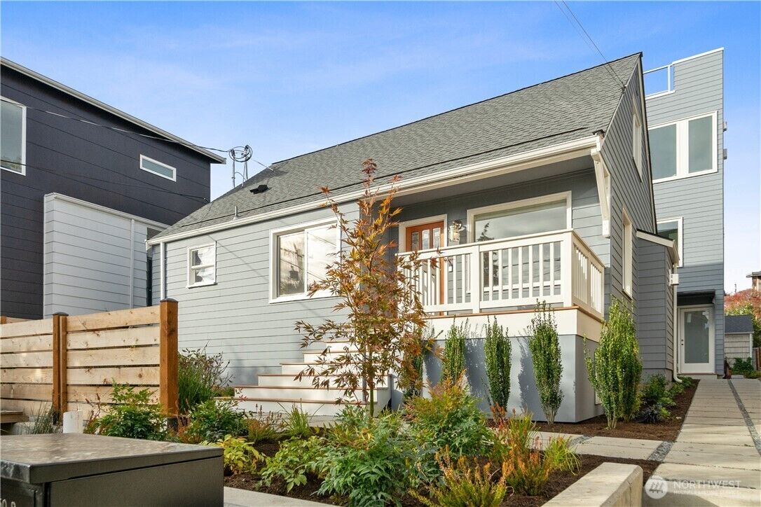 Property Photo:  1752 NW 60th Street A  WA 98107 