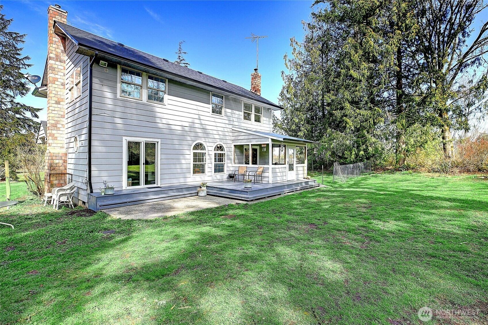 Property Photo: 375 Rateau Drive WA 98282