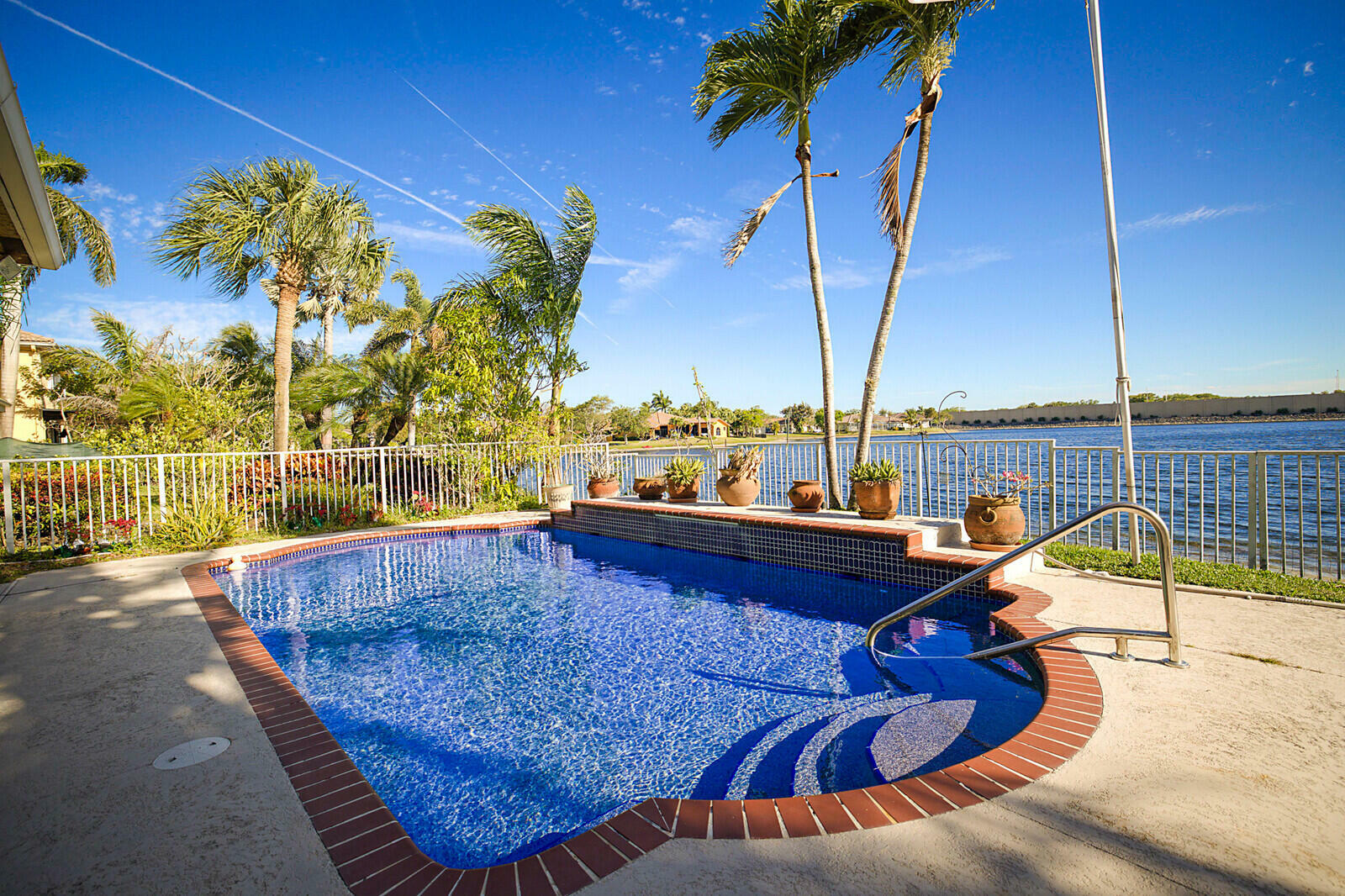 Property Photo: 10260 NW 60th Place FL 33076
