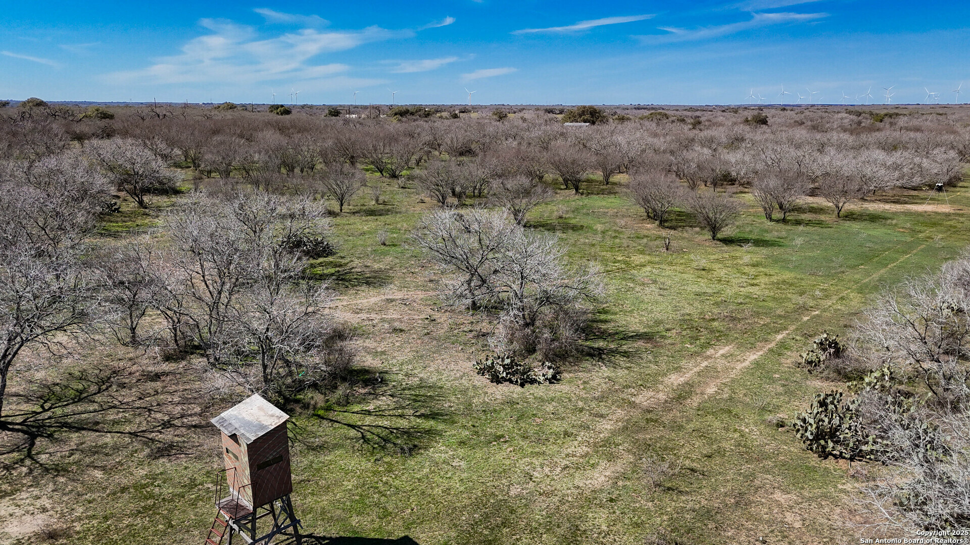 Property Photo: 8485 Fm 673 TX 78102