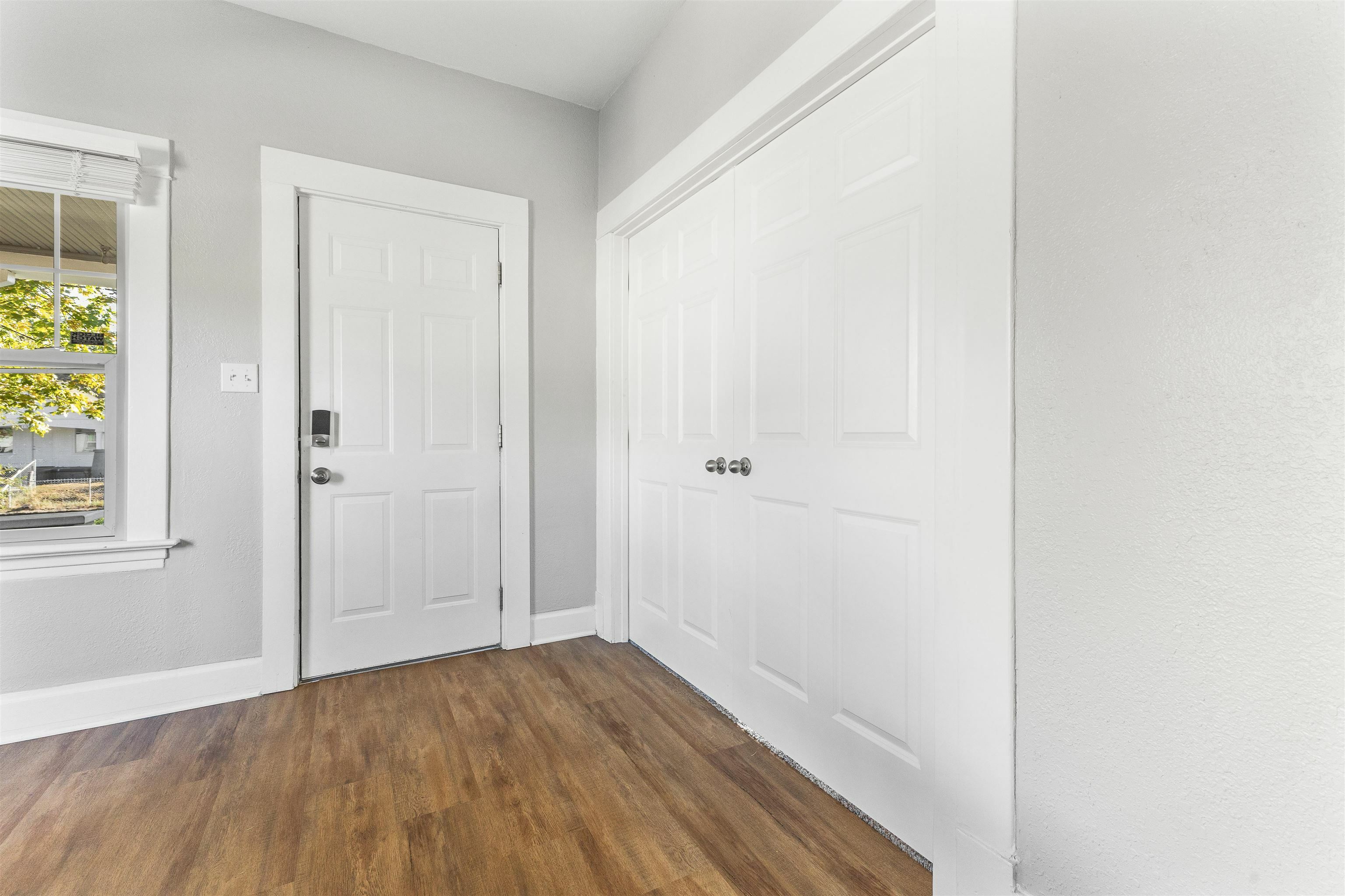 Property Photo: 1807 E Boone Ave WA 99202
