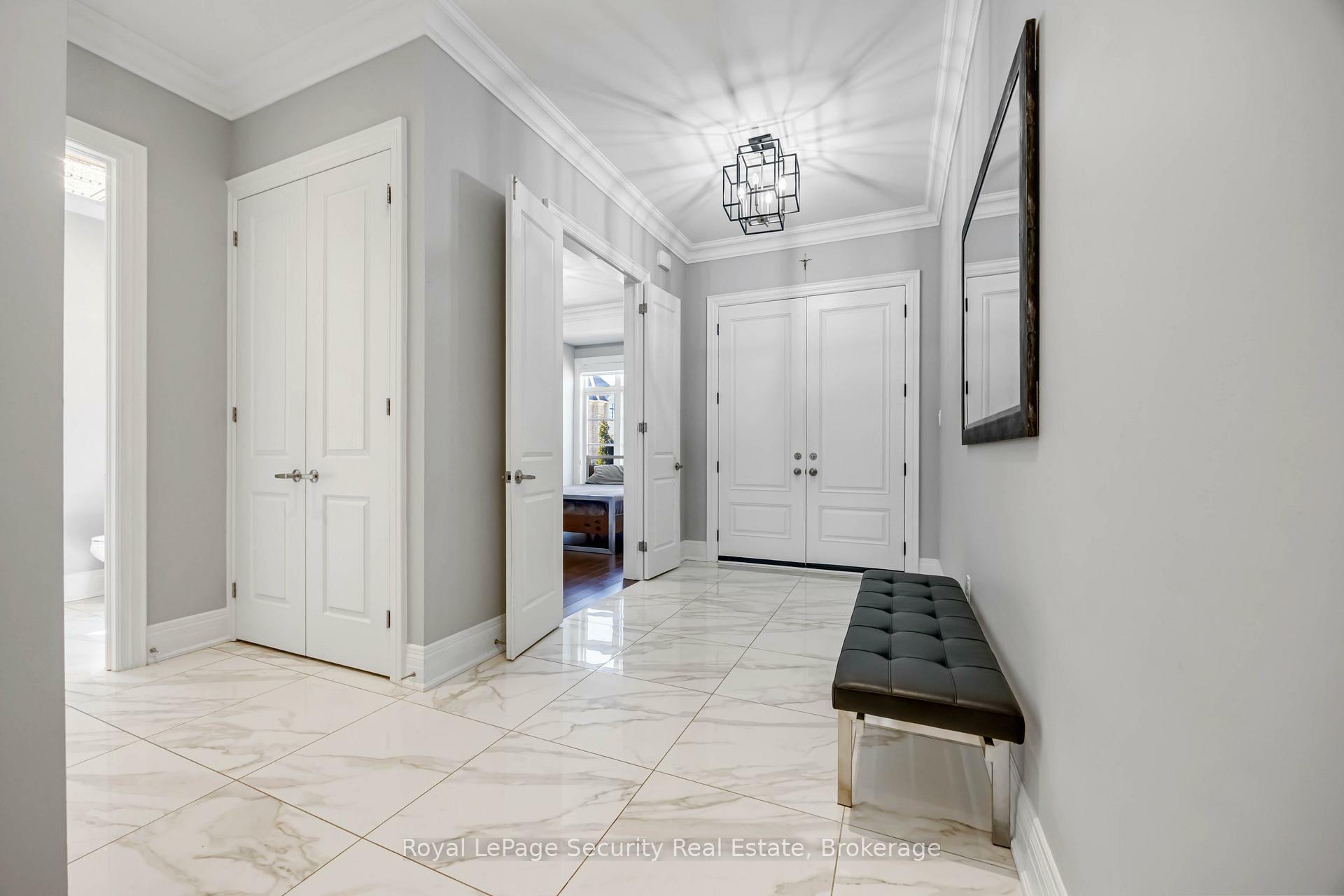 Property Photo: 39 Endless Circle ON L4H 4N6